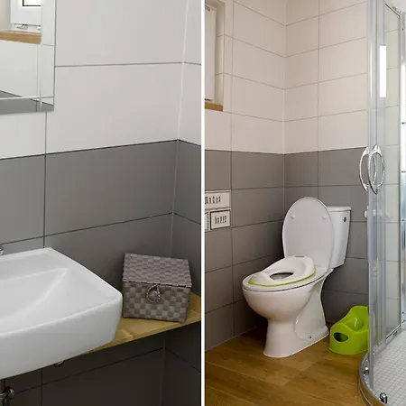 別荘 Filandia Łazy